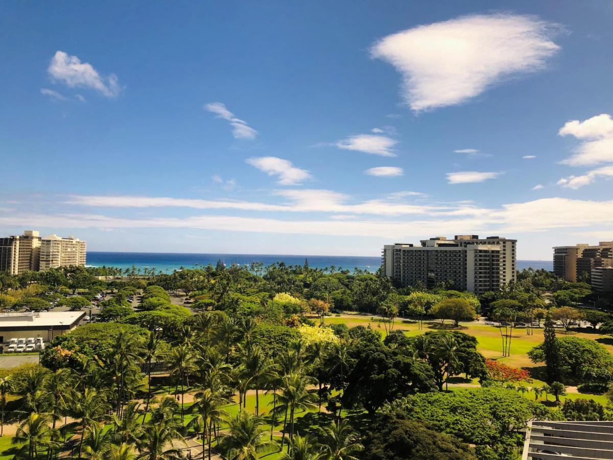 Hotel La Croix Honolulu Exterior photo